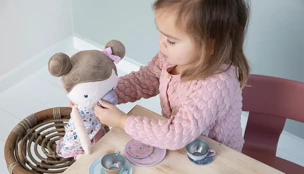 Najlepsze prezenty pod choinkę dla trzylatka, które rozwijają i bawią