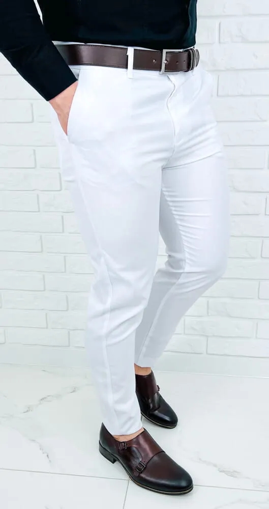 Eleganckie białe spodnie męskie: stylowy must-have dla wymagających panów